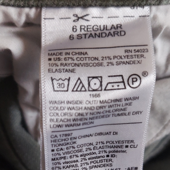 Old Navy Camo Rockstar Ankle Jeans - Picture 3 of 8